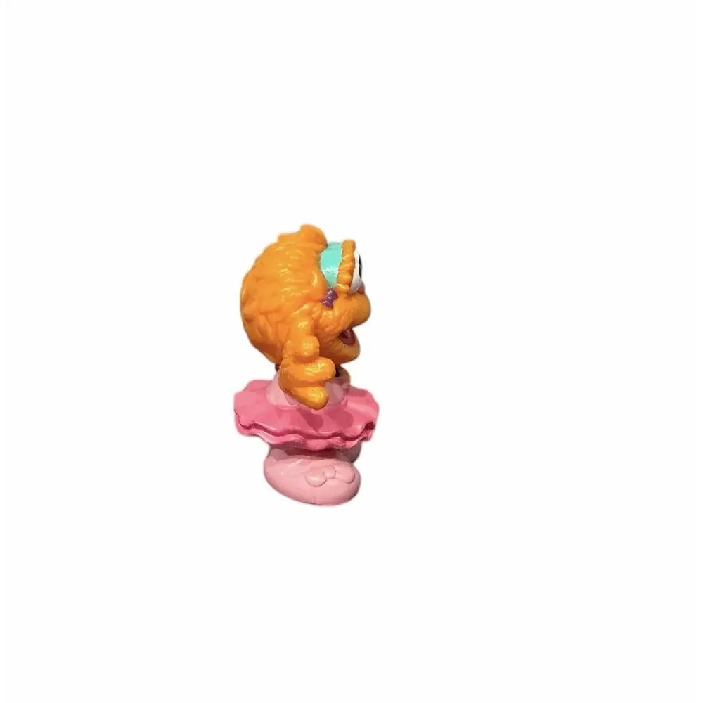 Sesame Street Workshop Zoe PVC Figure 2010 Hasbro Cake Topper 3” Chunky